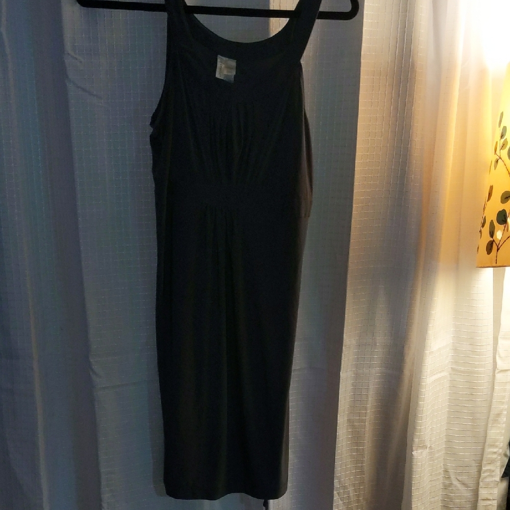 Ambrielle Classic Black Top